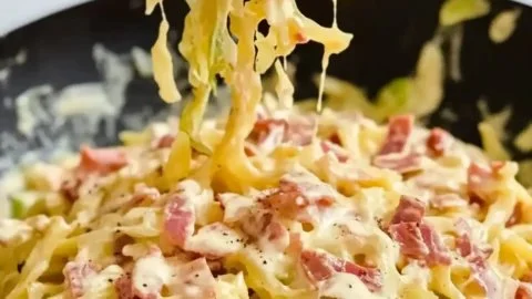 Creamy Cabbage Carbonara for an Irresistibly Cozy Dinner