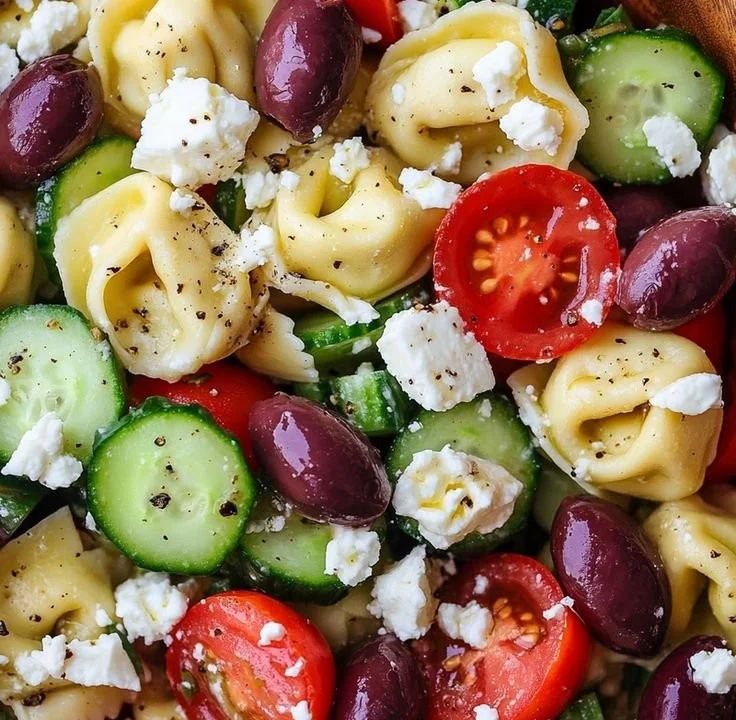 Quick Greek Tortellini Salad